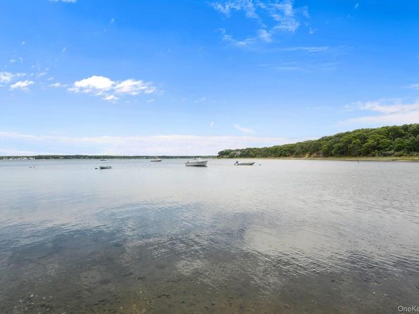 715 Hands Creek Road, East Hampton NY 11937