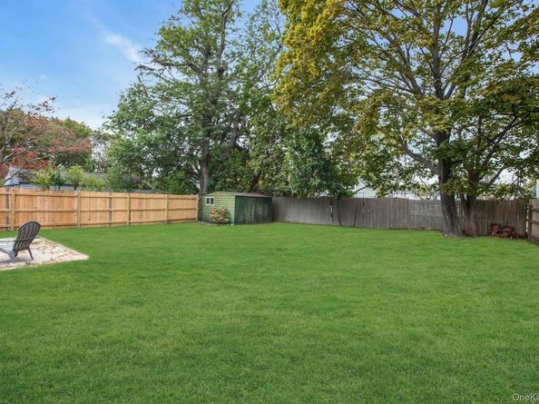 68 Division Avenue, West Sayville NY 11796