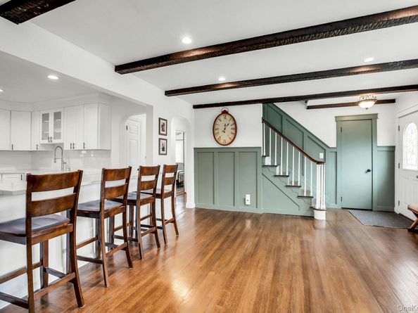 68 Division Avenue, West Sayville NY 11796