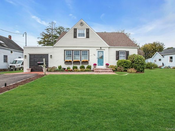68 Division Avenue, West Sayville NY 11796
