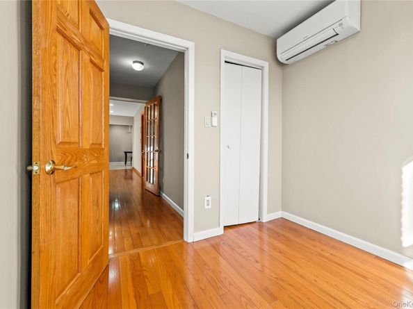 2942 164th Street, Flushing NY 11358