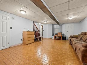 2942 164th Street, Flushing NY 11358