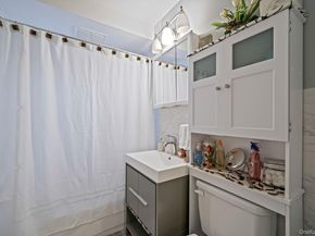 38 Farm Lane, Levittown NY 11756