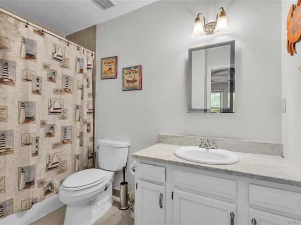 172 Ridgeview Lane, Yorktown Heights NY 10598