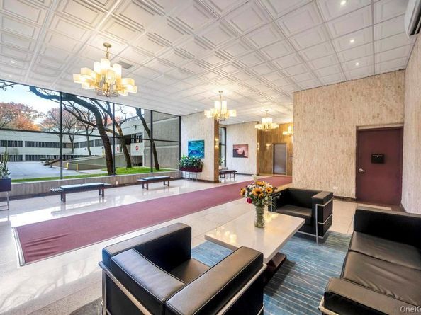 15038 Union Turnpike 12K, Kew Garden Hills NY 11367