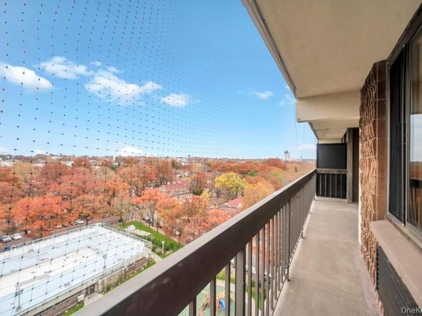 15038 Union Turnpike 12K, Kew Garden Hills NY 11367