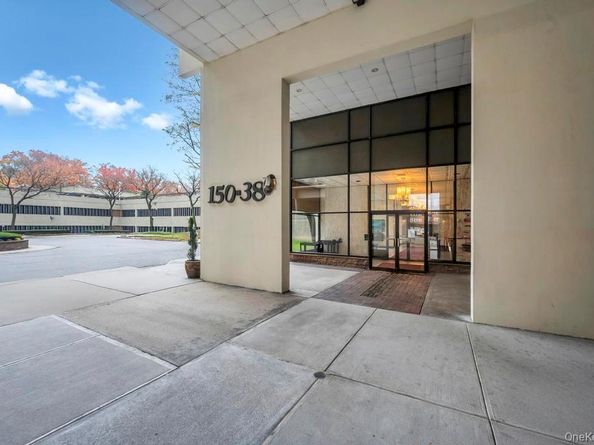 15038 Union Turnpike 12K, Kew Garden Hills NY 11367