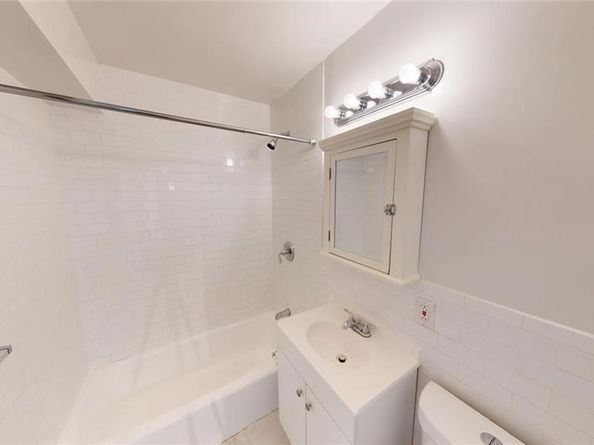 4200 herkimer Place 4e, Bronx NY 10470