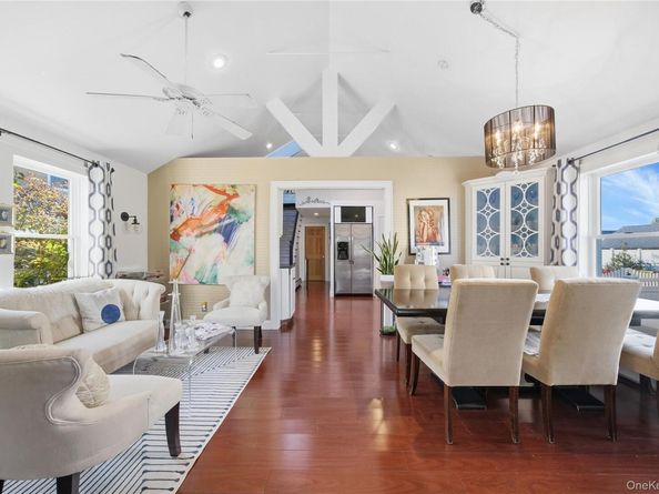 38 Bayside Place, Amityville NY 11701