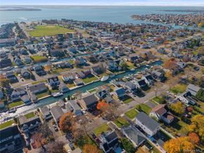 38 Bayside Place, Amityville NY 11701