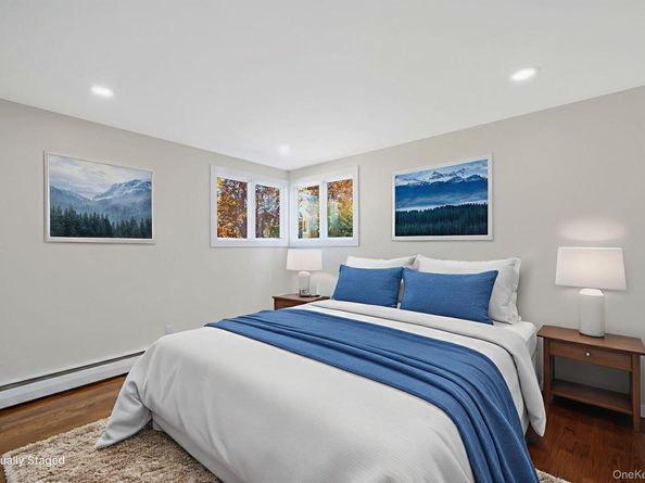 67 Bardolier Lane, Bay Shore NY 11706