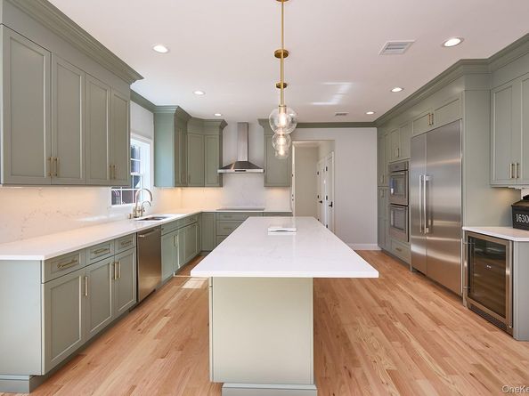 1529 Fenimore Street, North Bellmore NY 11710