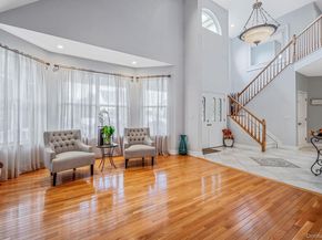 76 Blueberry Ridge Drive, Holtsville NY 11742