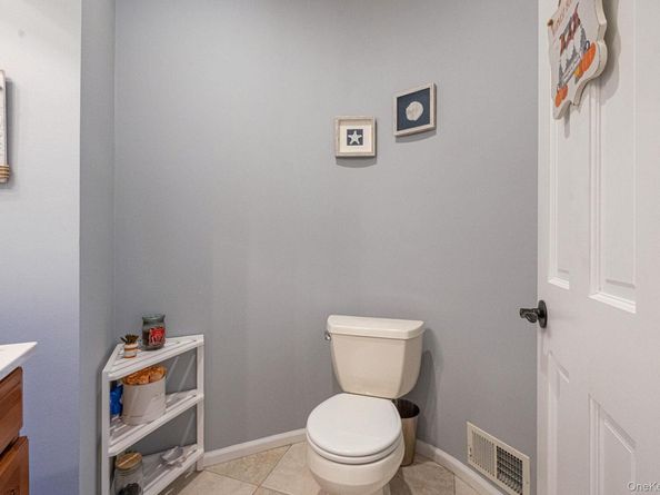 76 Blueberry Ridge Drive, Holtsville NY 11742