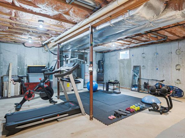 76 Blueberry Ridge Drive, Holtsville NY 11742