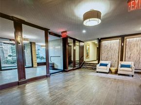 75 knightsbridge Road 1B, Great Neck NY 11021