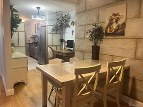 75 knightsbridge Road 1B, Great Neck NY 11021