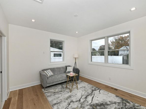 39 Forest Lane, Westbury NY 11590