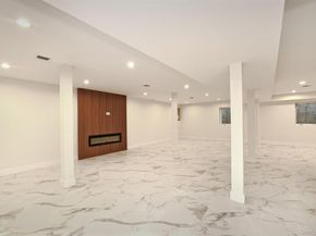 39 Forest Lane, Westbury NY 11590