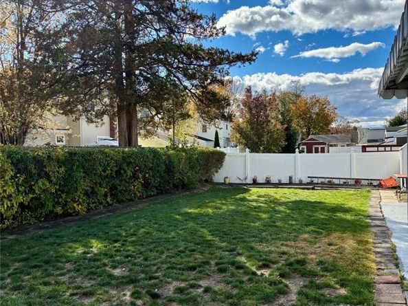 1483 4th Street, West Babylon NY 11704