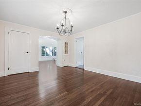 39 Hillcrest Rd, Hartsdale NY 10530