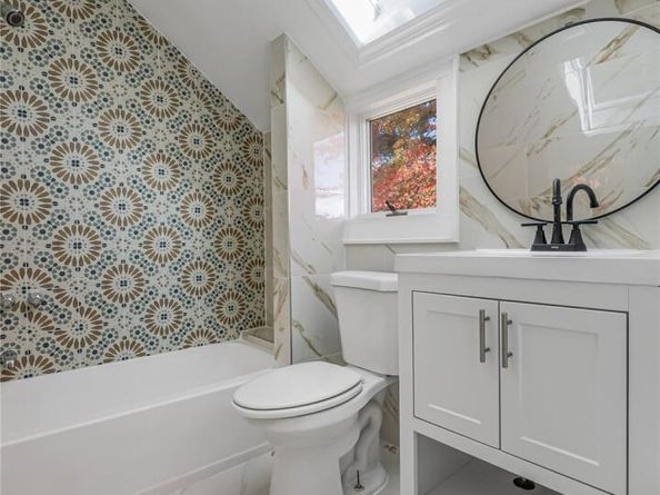 39 Hillcrest Rd, Hartsdale NY 10530