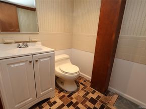 726 Meisser Street, Franklin Square NY 11010