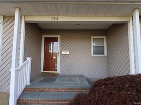 726 Meisser Street, Franklin Square NY 11010