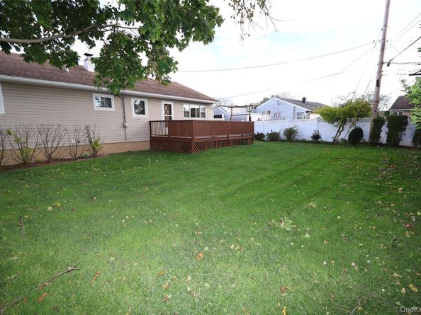 726 Meisser Street, Franklin Square NY 11010