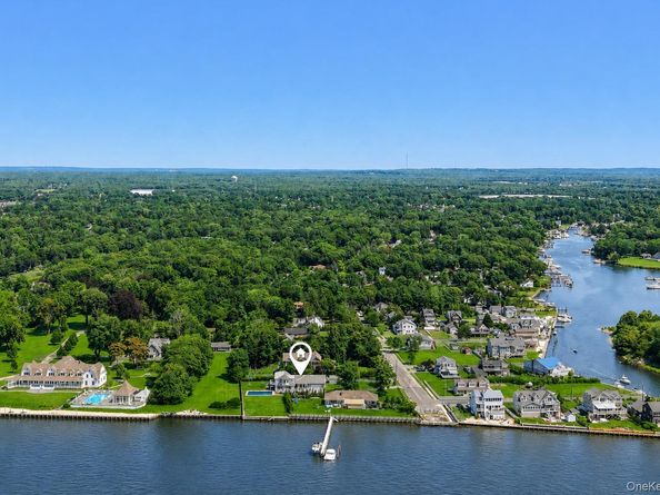 140 Ocean Avenue, Center Moriches NY 11934
