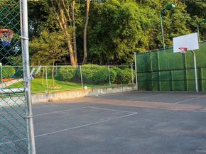 263-18 73 Avenue 2nd Floor, Glen Oaks NY 11004