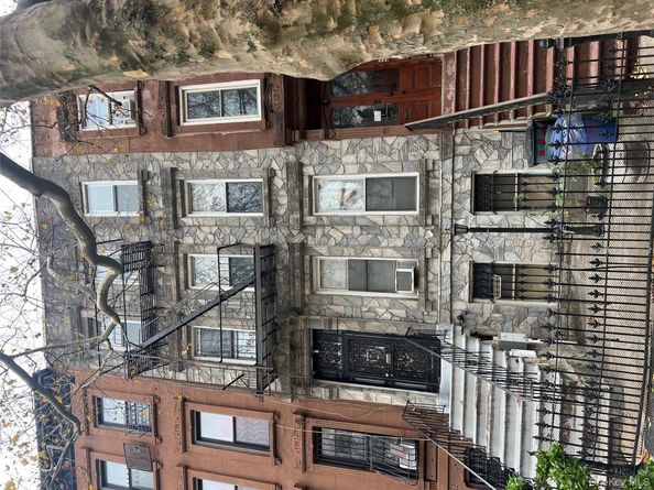 160 Decatur Street 4, Brooklyn NY 11233