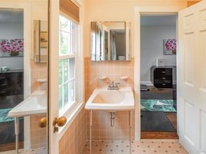 16 aka 80 Hereford Road, Bronxville NY 10708