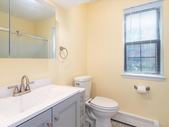 43 Foxwood Circle, Mount Kisco NY 10549