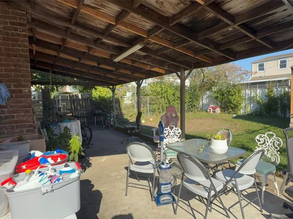 34 Carleton Street, Westbury NY 11590