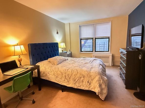 100-25 Queens Boulevard 6EE, Forest Hills NY 11375