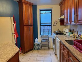 100-25 Queens Boulevard 6EE, Forest Hills NY 11375