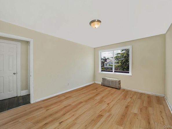 13841 230th Place, Laurelton NY 11413