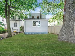 13841 230th Place, Laurelton NY 11413