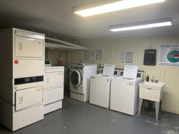 79 N Broadway J1, White Plains NY 10603