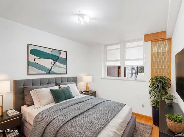 8863 19th Avenue, Brooklyn NY 11214