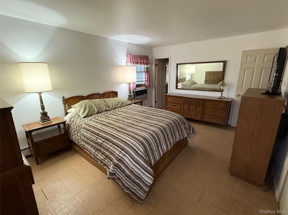 28 Hargrove Drive, Stony Brook NY 11790