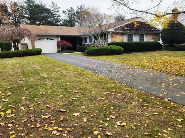 28 Hargrove Drive, Stony Brook NY 11790