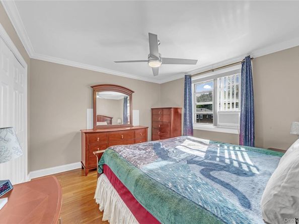 235-10 131st Ave Upper, Laurelton NY 11422