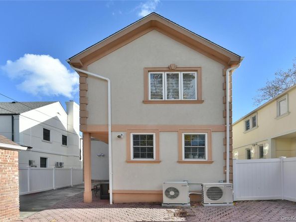 80-46 212th Street, Hollis Hills NY 11427