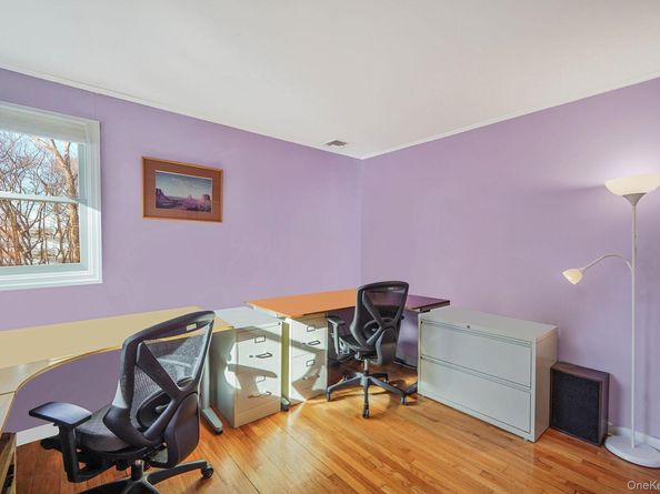 12 Harbor Beach Road, Miller Place NY 11764