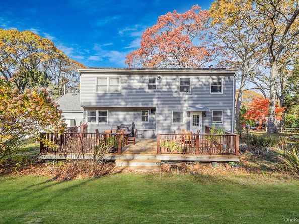 12 Harbor Beach Road, Miller Place NY 11764