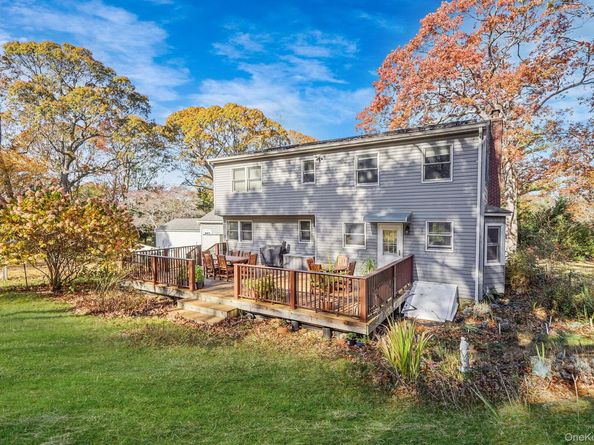 12 Harbor Beach Road, Miller Place NY 11764