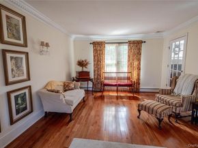 4 Josephine Lane, East Islip NY 11730