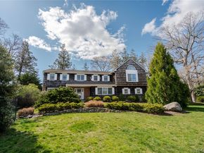 4 Josephine Lane, East Islip NY 11730